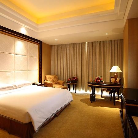 Forla Hotel Dongguan  Zewnętrze zdjęcie
